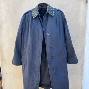 Vintage growlers trench coat